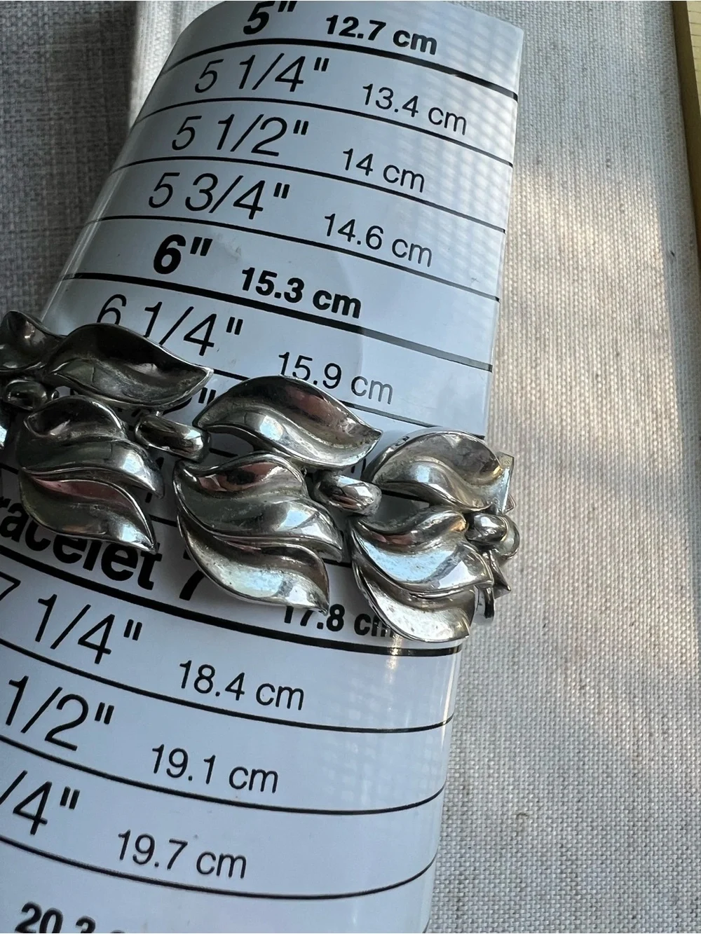 Vintage Silver Tone Trifari Leaf Link Bracelet